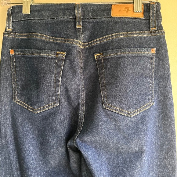 7 For All Mankind Womens Cropped Alexa Jeans Luxe Vintage Dark Wash Button Fly - Picture 5 of 12